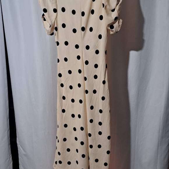 A NEW DAY DRESS - Picture 5 of 5